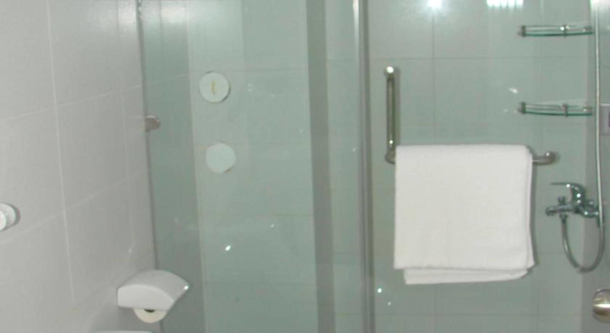 Cat Huy Hotel Ciudad Ho Chi Minh  Exterior foto